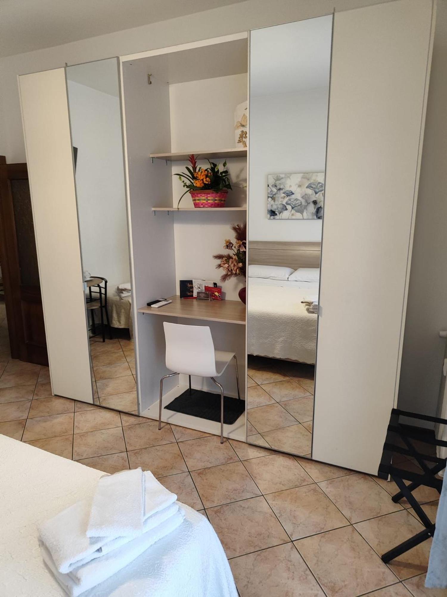 Aria Di Casa Hotel Verona Bagian luar foto